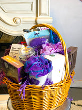 Load image into Gallery viewer, Custom Gift baskets
